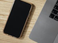 パソコンとスマホ