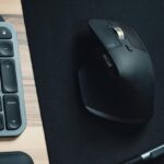 デスクの上のMX Master4